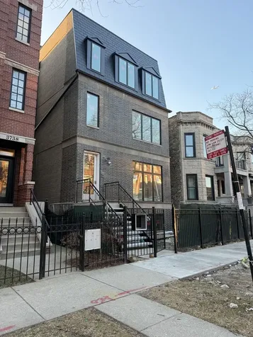 3740 North Racine Avenue Chicago IL 60613