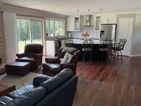 3002 Meadowbrook Court Champaign IL 61822