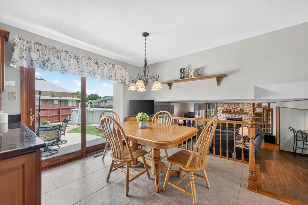 15549 Larkspur Lane Orland Park IL 60462
