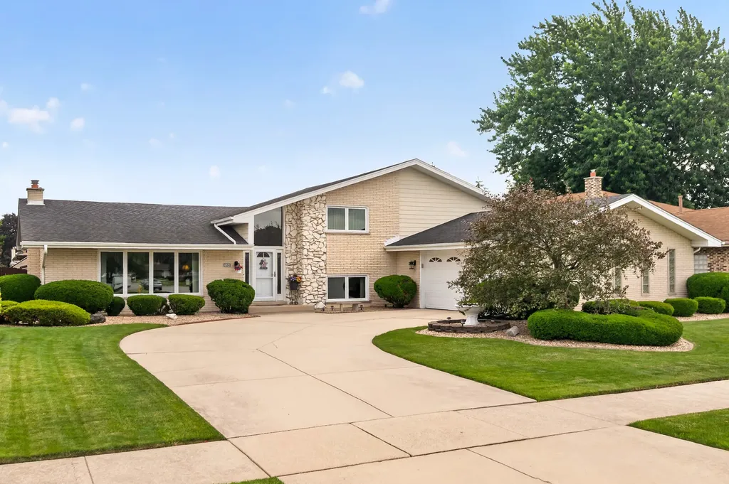 15549 Larkspur Lane Orland Park IL 60462
