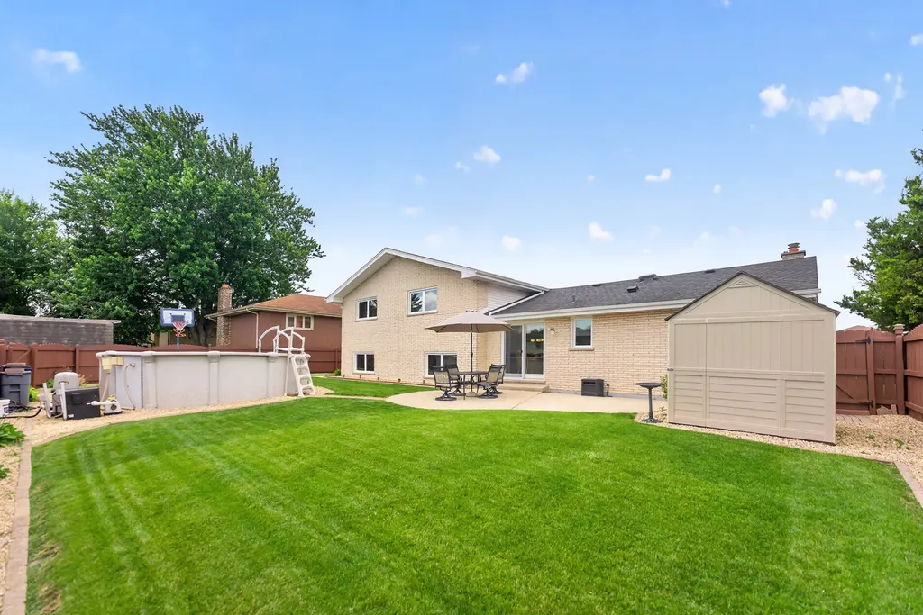 15549 Larkspur Lane Orland Park IL 60462