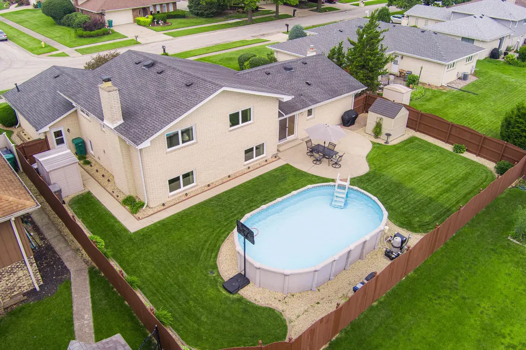 15549 Larkspur Lane Orland Park IL 60462