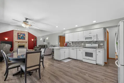 15255 Rosarie Drive Homer Glen IL 60491