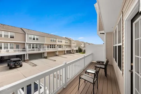 706 East Wing Street Arlington Heights IL 60004