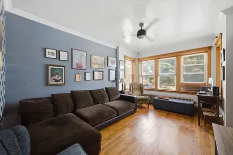 5328 South Spaulding Avenue Chicago IL 60632