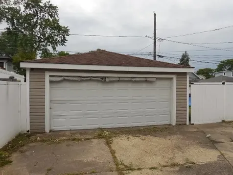 312 South 10th Avenue Maywood IL 60153