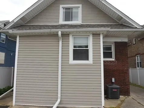 312 South 10th Avenue Maywood IL 60153