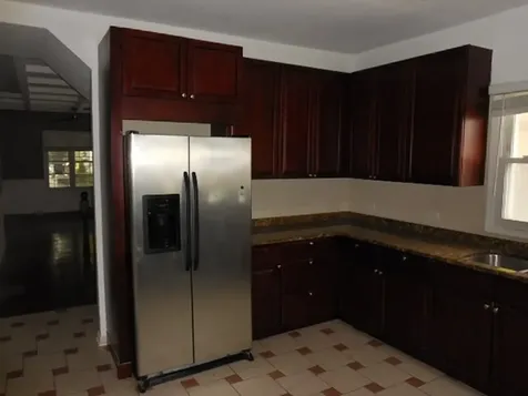 312 South 10th Avenue Maywood IL 60153