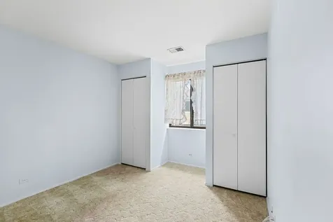 1022 Thorndale Court Wheeling IL 60090