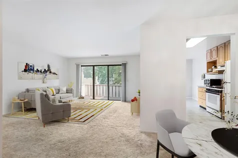 1022 Thorndale Court Wheeling IL 60090