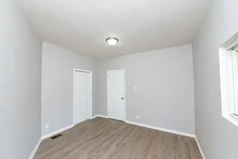 1022 West Fry Street Chicago IL 60642