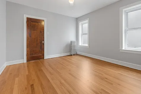 6549 North Mozart Street Chicago IL 60645