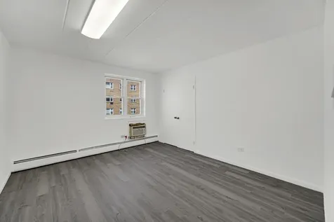 6160 North Damen Avenue Chicago IL 60659