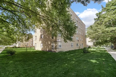 6160 North Damen Avenue Chicago IL 60659