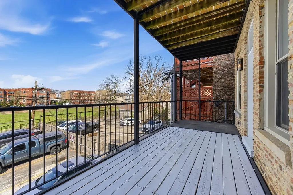 4852 South Prairie Avenue Chicago IL 60615