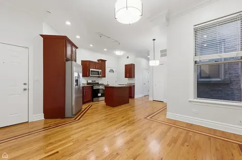 4852 South Prairie Avenue Chicago IL 60615