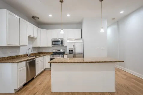 5408 South Michigan Avenue Chicago IL 60615