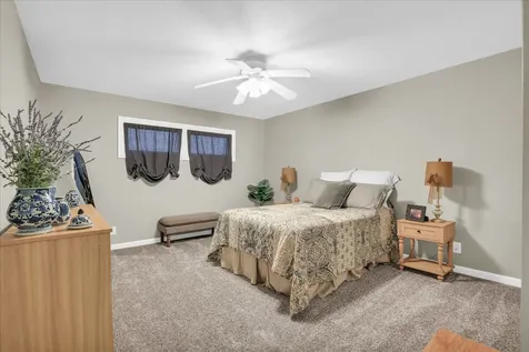 615 East Newkirk Street Tuscola IL 61953