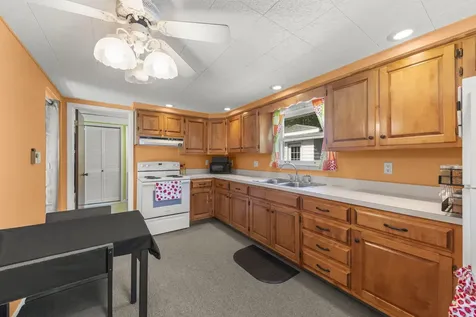 1915 Roberts Street Wilmington IL 60481