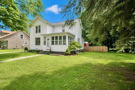 208 South Sycamore Street Franklin Grove IL 61031