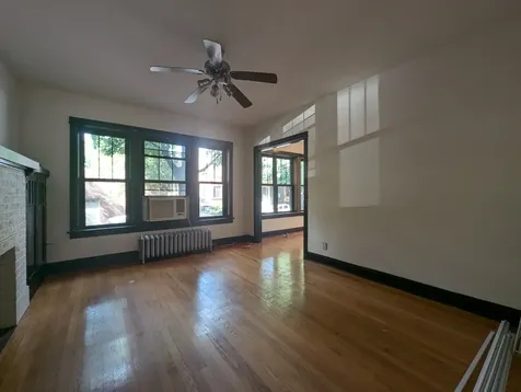 1949 West Cuyler Avenue Chicago IL 60613