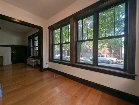 1949 West Cuyler Avenue Chicago IL 60613