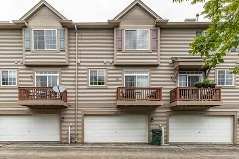 1631 Station Park Drive Grayslake IL 60030