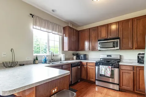 1631 Station Park Drive Grayslake IL 60030