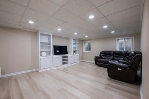 4527 Hatch Lane Lisle IL 60532