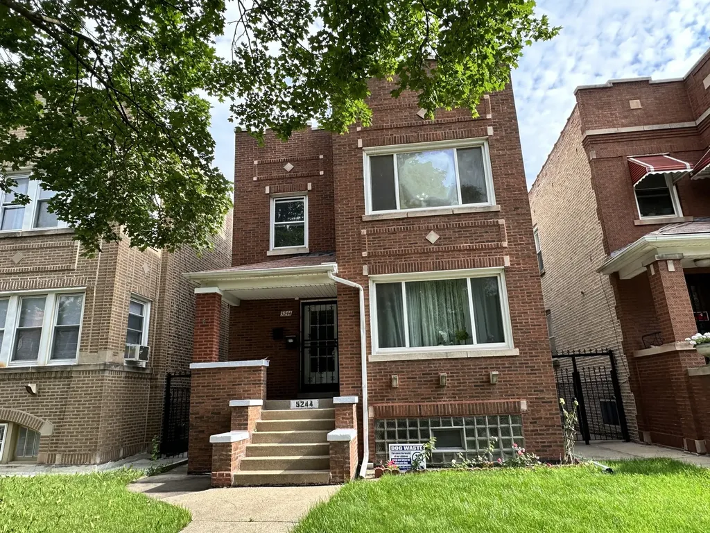 5244 West Altgeld Street W Chicago IL 60639