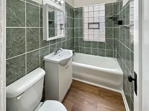 5244 West Altgeld Street W Chicago IL 60639