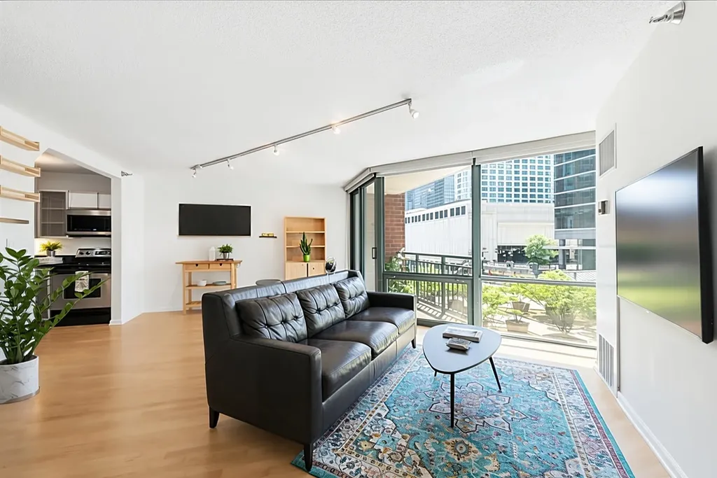 440 North Mcclurg Court Chicago IL 60611