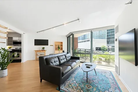 440 North Mcclurg Court Chicago IL 60611