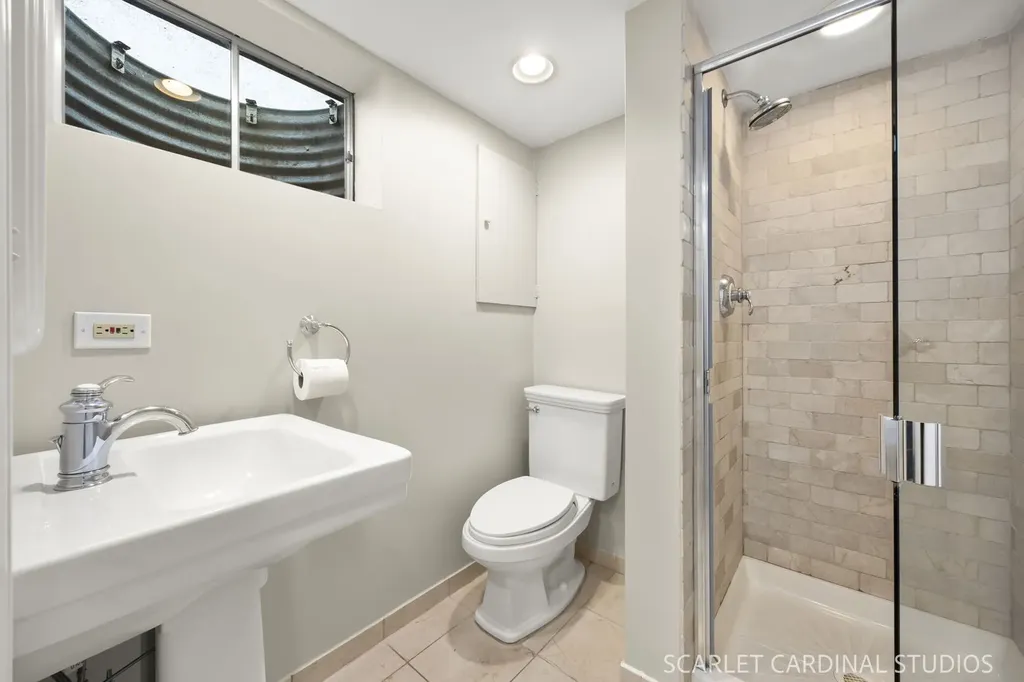 1181 Banyon Court Naperville IL 60540