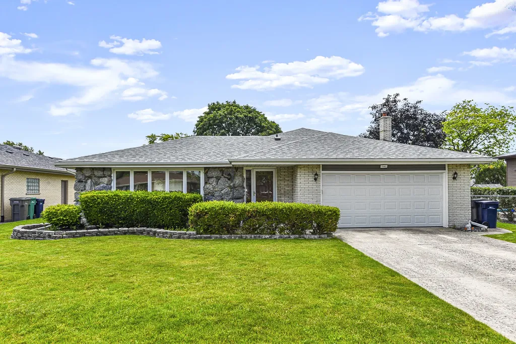 7561 Ponderosa Court Orland Park IL 60462