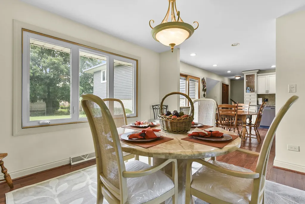 7561 Ponderosa Court Orland Park IL 60462