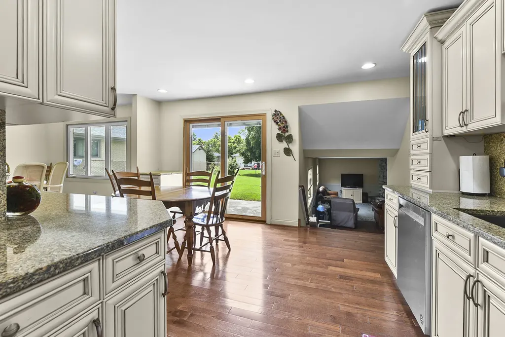 7561 Ponderosa Court Orland Park IL 60462