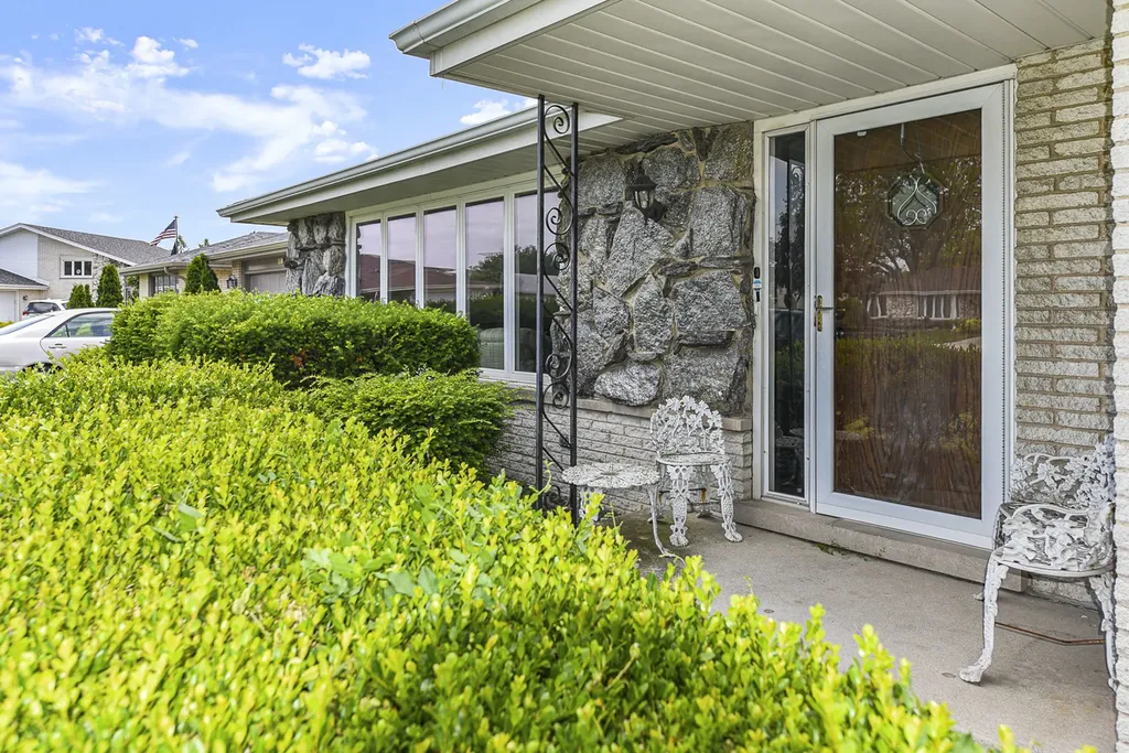 7561 Ponderosa Court Orland Park IL 60462