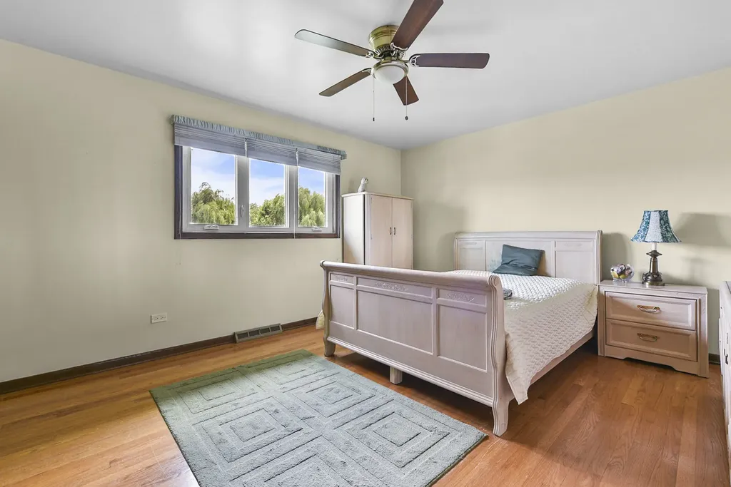 7561 Ponderosa Court Orland Park IL 60462