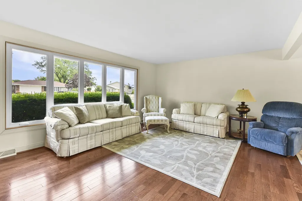7561 Ponderosa Court Orland Park IL 60462