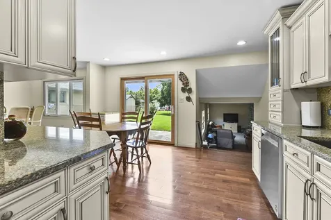 7561 Ponderosa Court Orland Park IL 60462