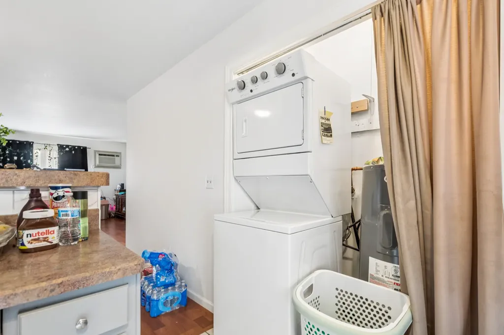 175 North Waters Edge Drive Glendale Heights IL 60139