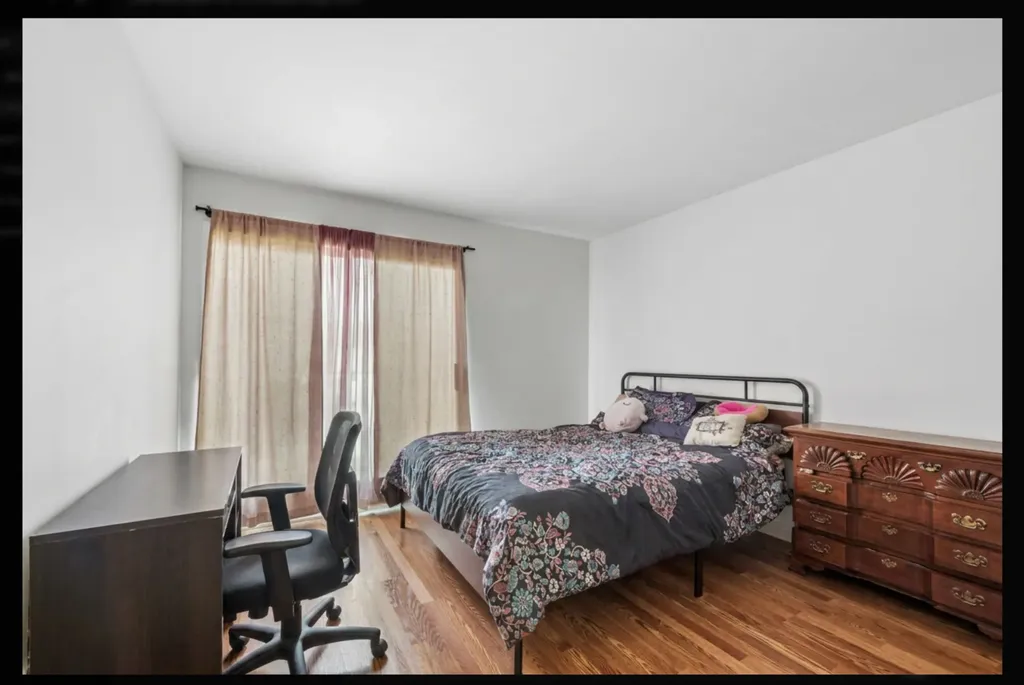 175 North Waters Edge Drive Glendale Heights IL 60139