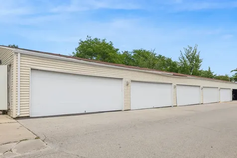 175 North Waters Edge Drive Glendale Heights IL 60139