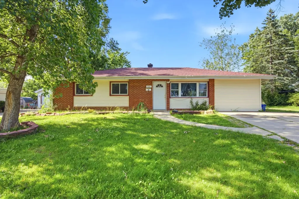 440 Flagstaff Lane Hoffman Estates IL 60169