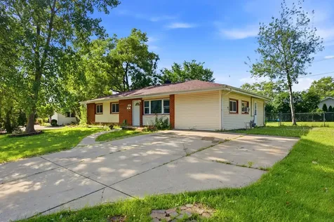 440 Flagstaff Lane Hoffman Estates IL 60169