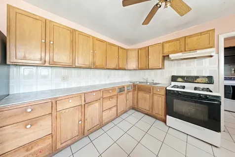 440 Flagstaff Lane Hoffman Estates IL 60169