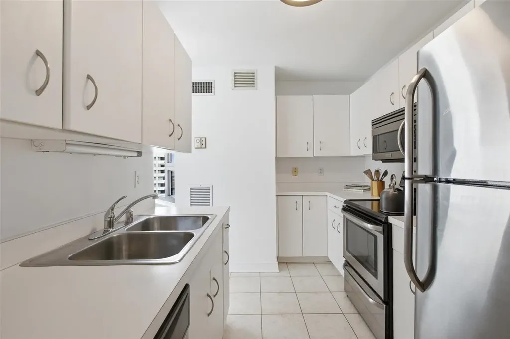 401 East Ontario Street Chicago IL 60611