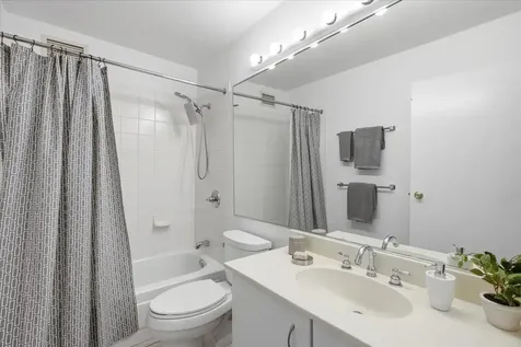 401 East Ontario Street Chicago IL 60611