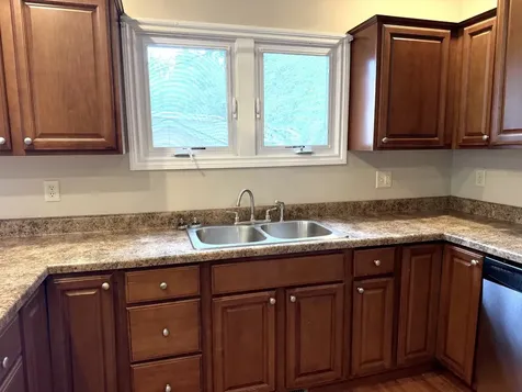 25 Westclox Avenue Peru IL 61354